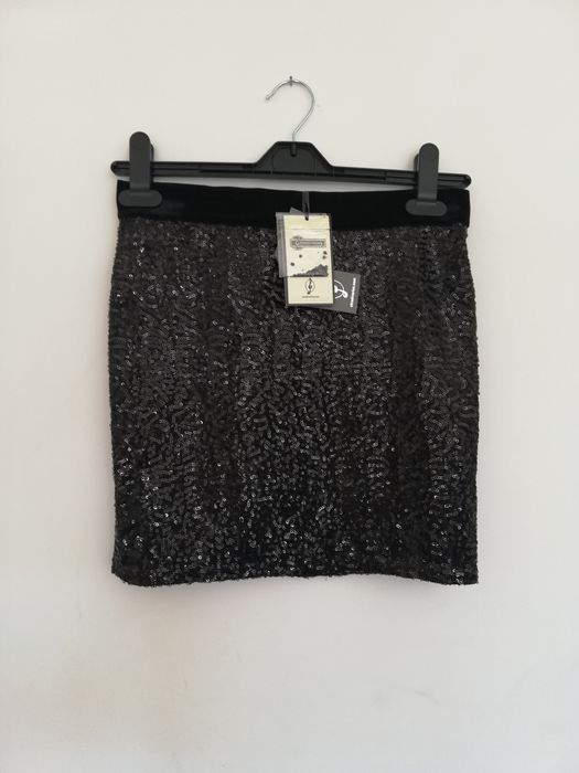 Saias lantejoulas NOVAS