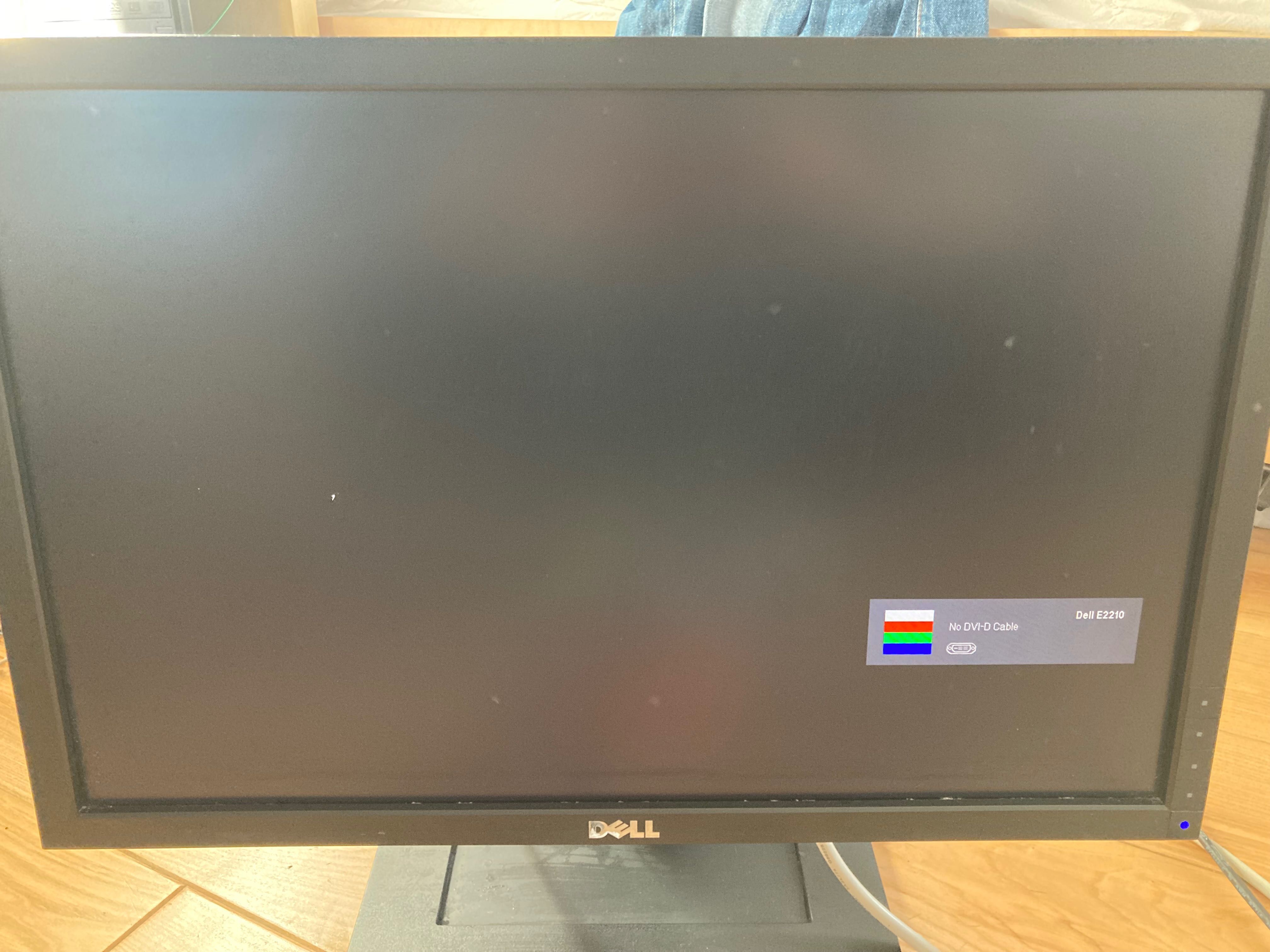 Używany monitor DELL LCD 22" P2210f