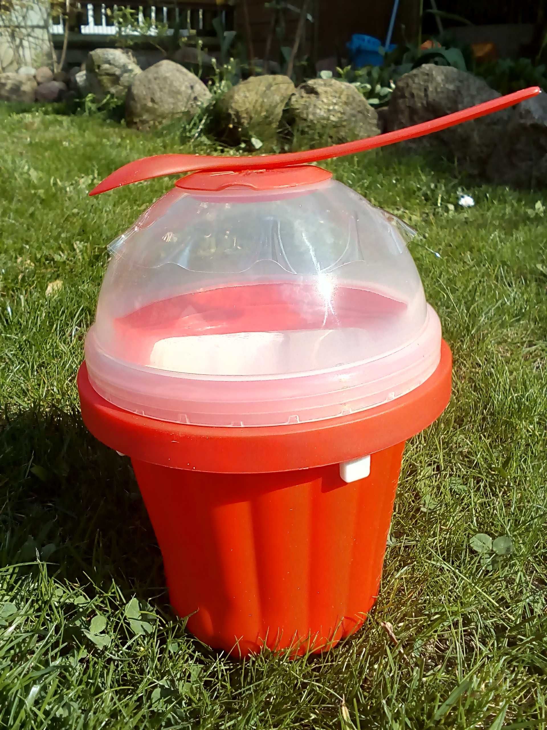 CHILL FACTOR kubek do zastygania galaretki w kilka minut - nowy