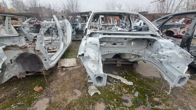 Четверть передняя правая FORD FUSION MK5 13- GG9Z16054A