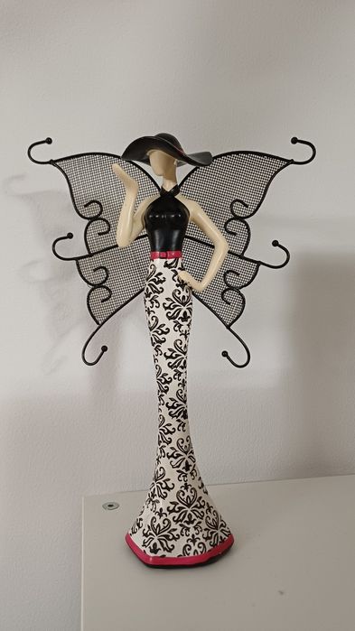 Stojak na biżuterię