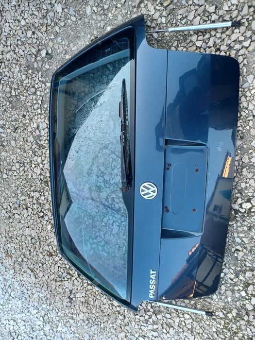 Tylna klapa usa passat b5 lift