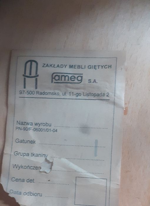 Stare krzesła drewniane tapicerowane Fameg