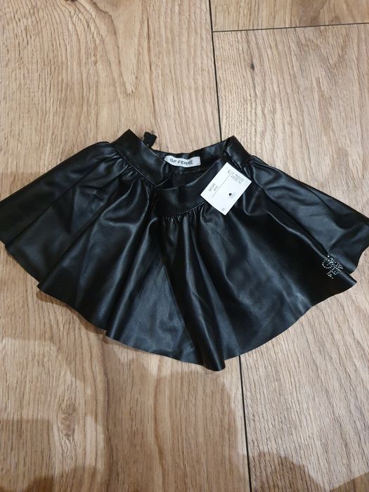 Spódniczka rozmiar 68  GF ferre