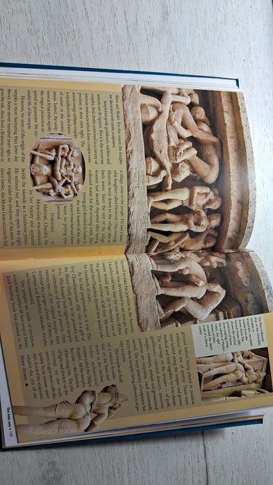 Книга англійською про Індію