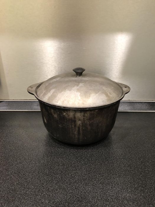 Казан с крышкой 3 литра