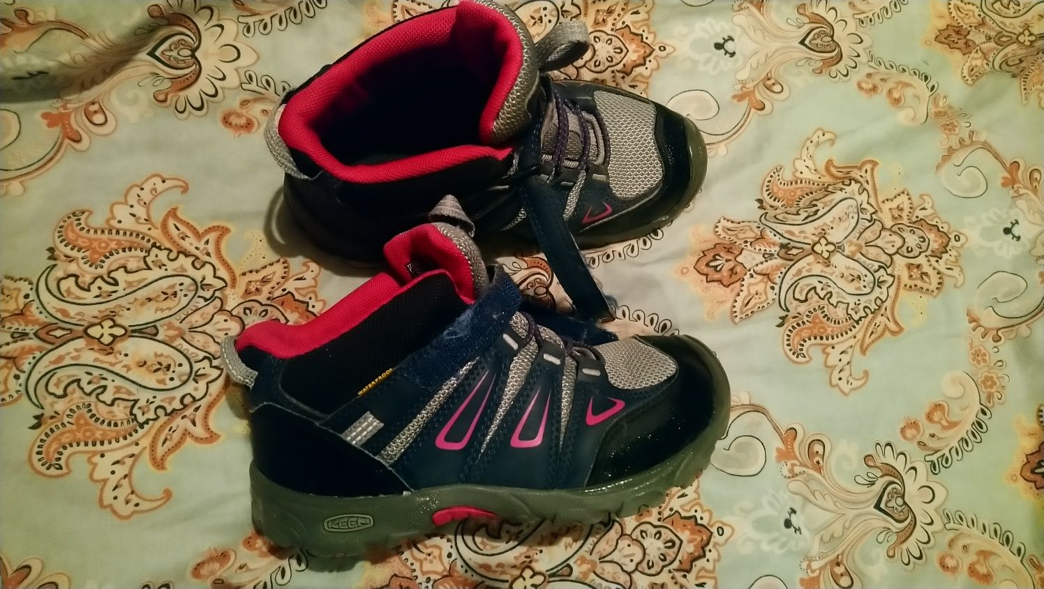 Keen buty trekkingowe górskie traperki 31 19.5 cm za kostkę jesienne