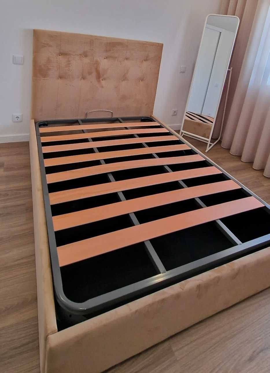 Camas De Casal Estofadas Top de Gama 190x140m Estrado Incluído 199€ !!