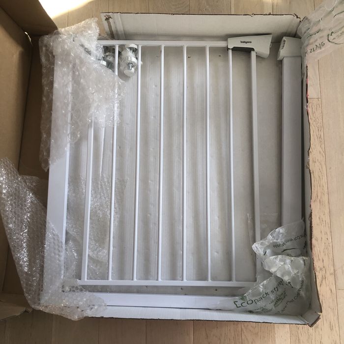 Biala bramka zabezpieczająca Babyono