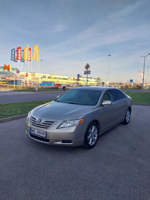 Toyota Camry 2.4 lpg 07rok/długi opłaty/niski pzebieg/zadbane