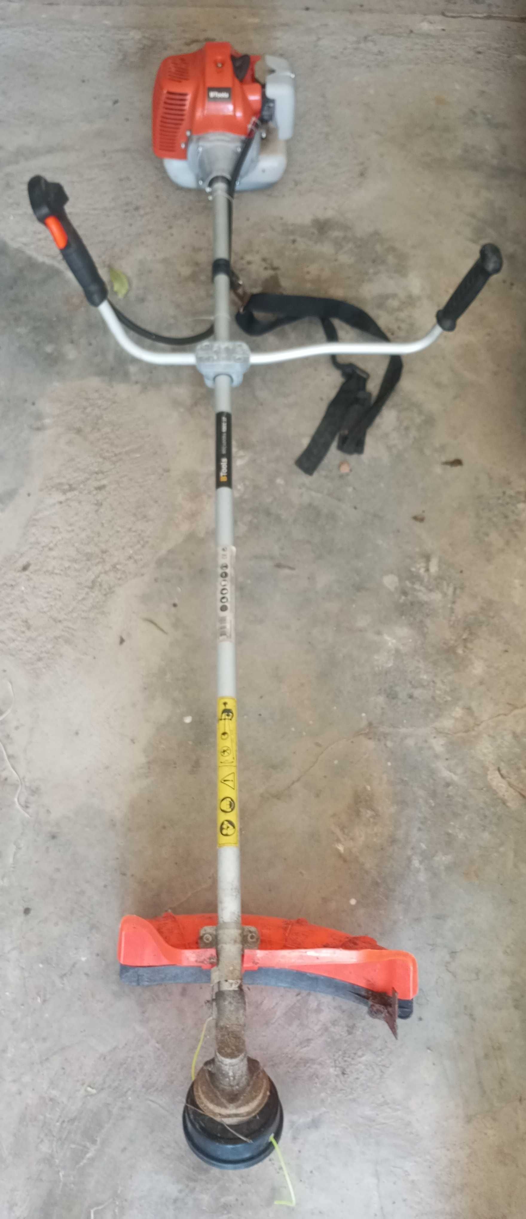 Vendo Roçadora pouco utilizada