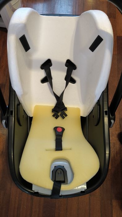 Carrinho de bebé + Ovo Bébécar Hip-Hop Tech