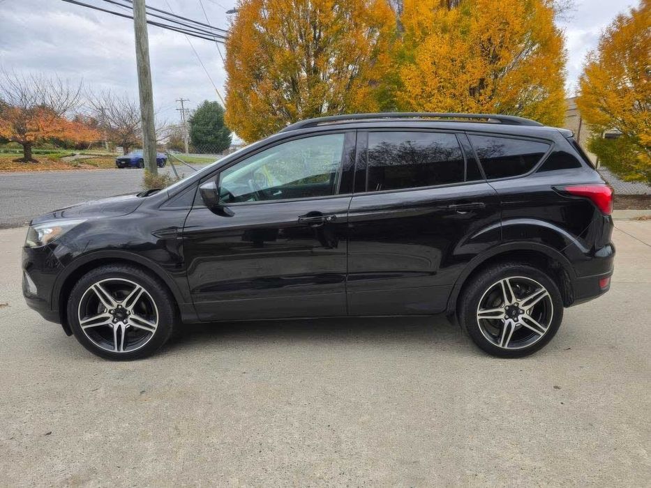 Ford Escape SEL      2019