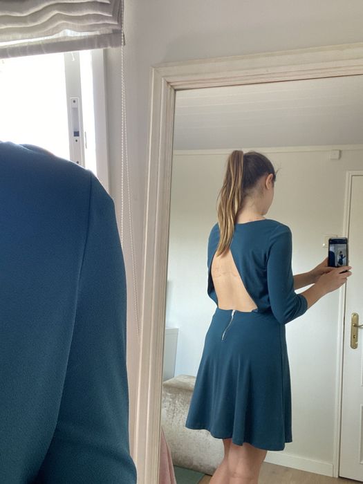 Vestido sem costas Mango