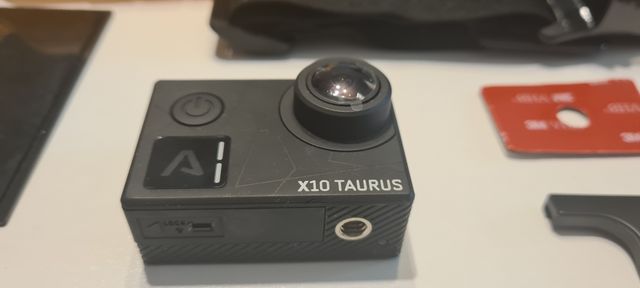 Kamera Lamax x10 Taurus