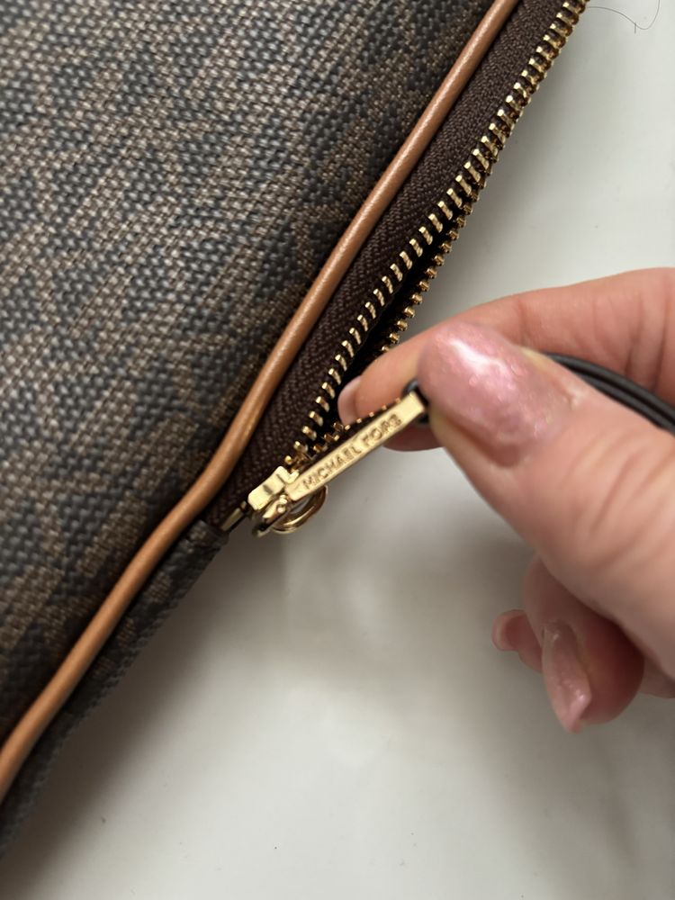 Etui na laptopa Michael kors