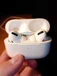 Słuchawki Apple AirPods Pro biały