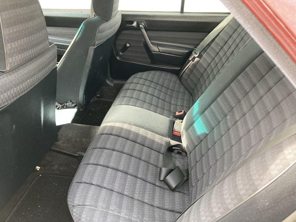 Interior Mercedes 190 Como Novo - RESERVADO