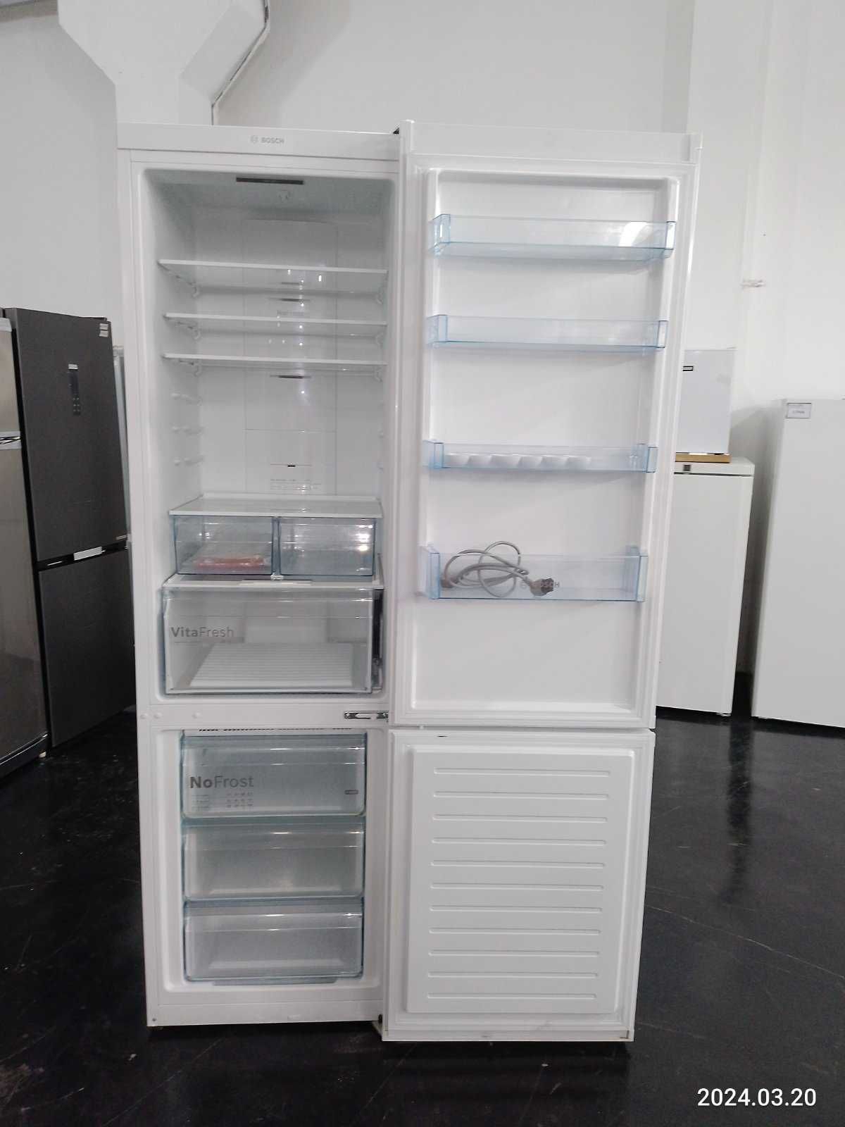 Холодильник белый Bosch KGN39XW326, высота 203 см, No Frost, А++ сток