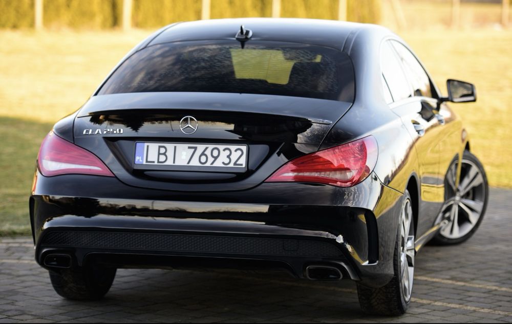 Mercedes-Benz CLA 250