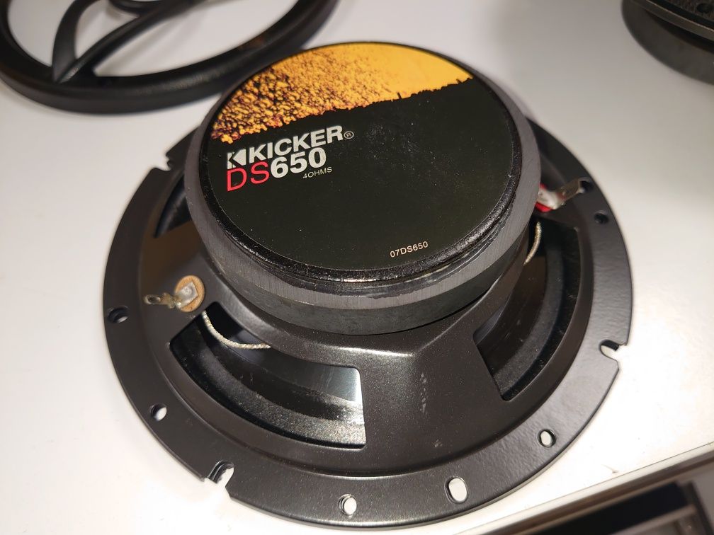 Динамики автомобильные коаксиальные 16,5см. Kicker DS650