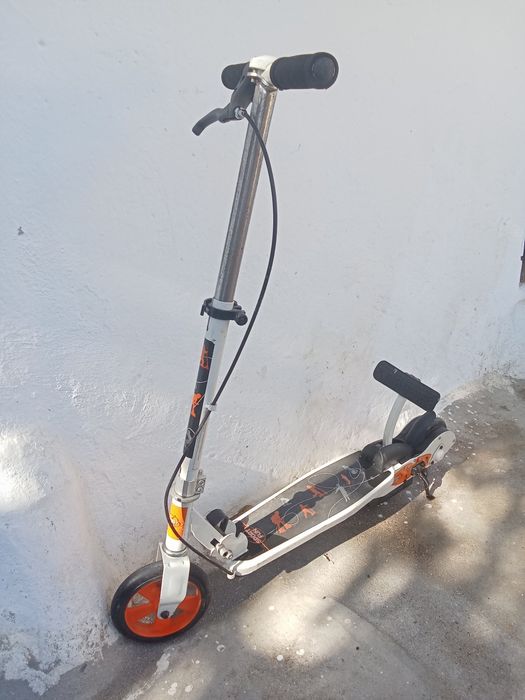 Trotinete de criança