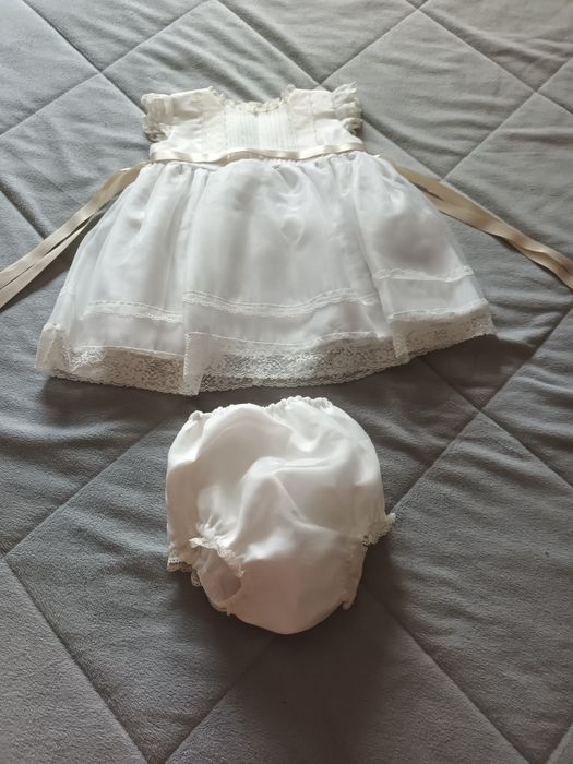 Vestido batizado