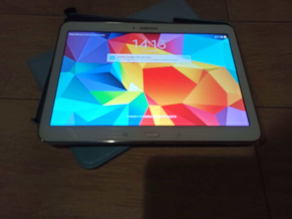 Планшет Samsung Galaxy Tab 4 SM-T531