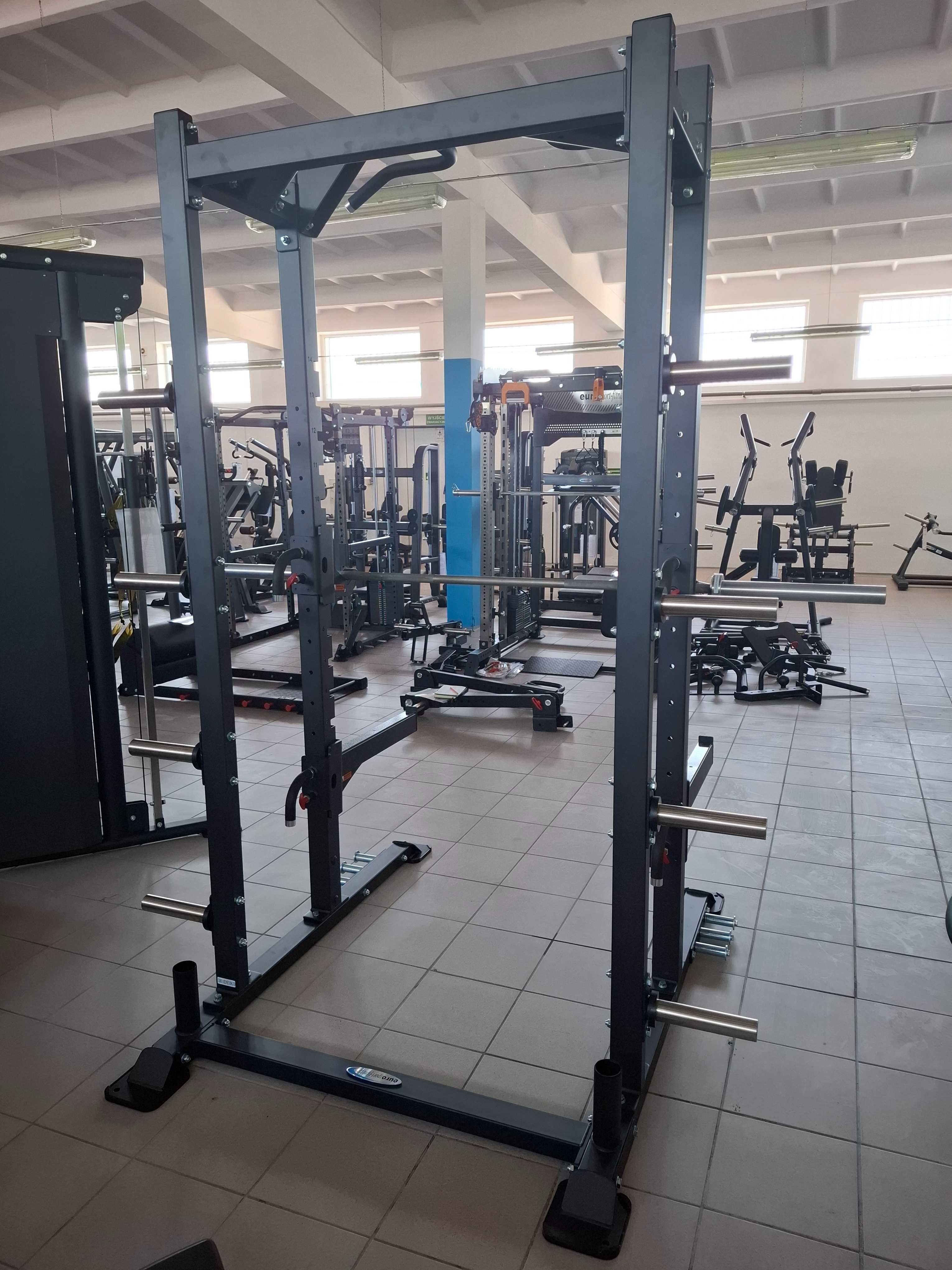 Klatka wielofunkcyjna Half Rack