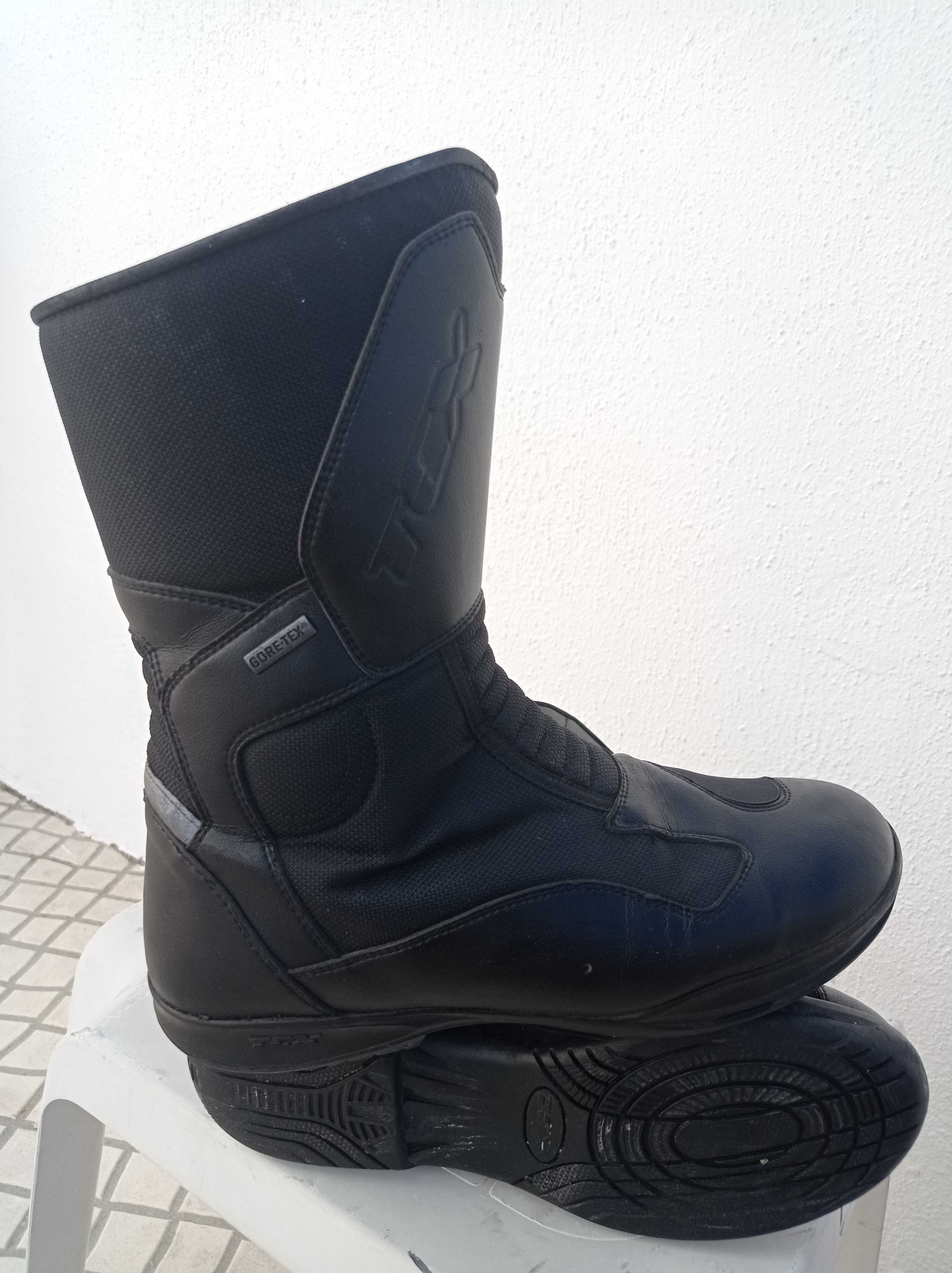 MOTO - 2 pares de botas TCX numero 44