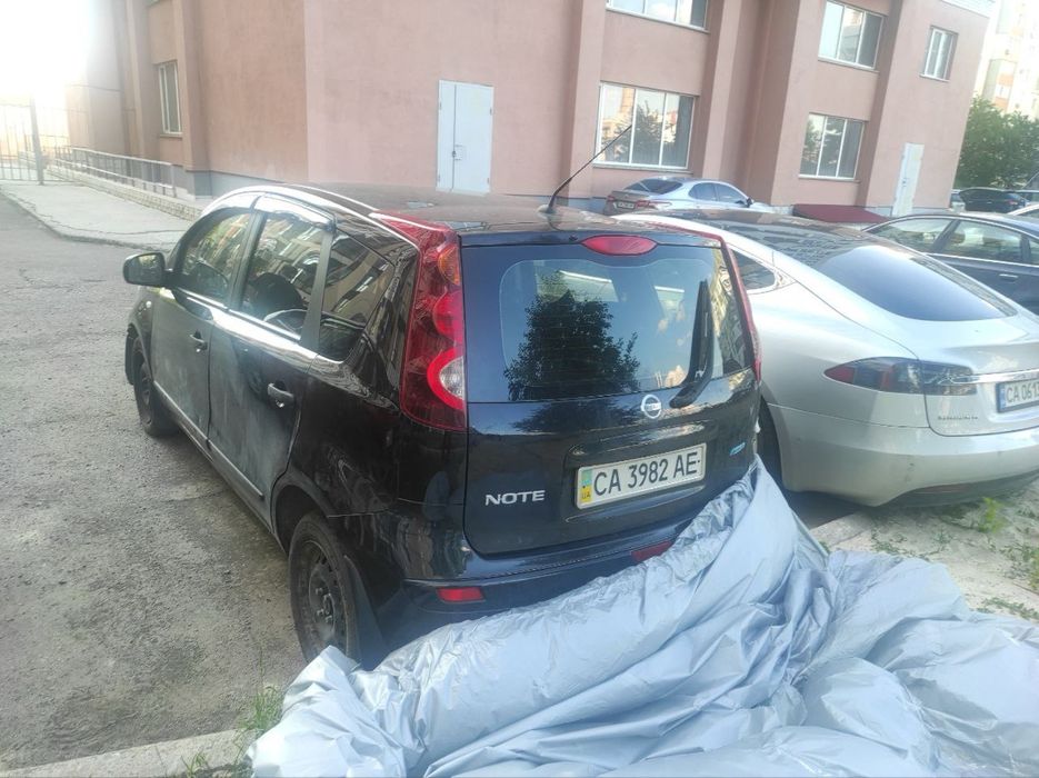 Продам Nissan Note