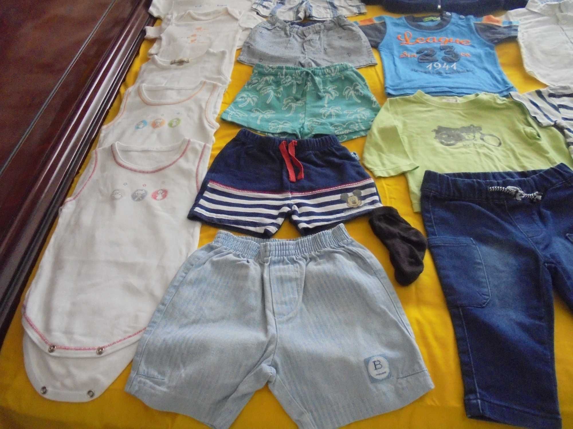 lote de roupa de menino bebé os cubos