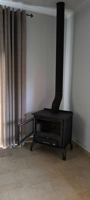 Salamandra  marca aipis, com pouco uso