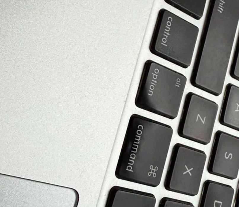 MacBook Pro 13” 2013 Z wadami