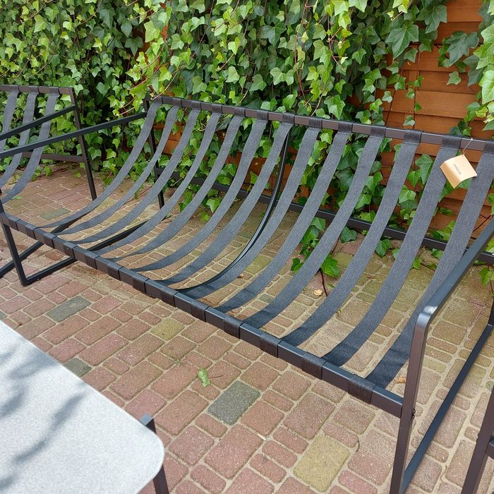 Zestaw sofa ,dwa fotele stolik.