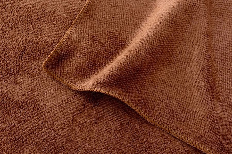 Ręcznik 50x100 Kąpielowy Szybkoschnący Jednolity Mikrofibra Mandy 06