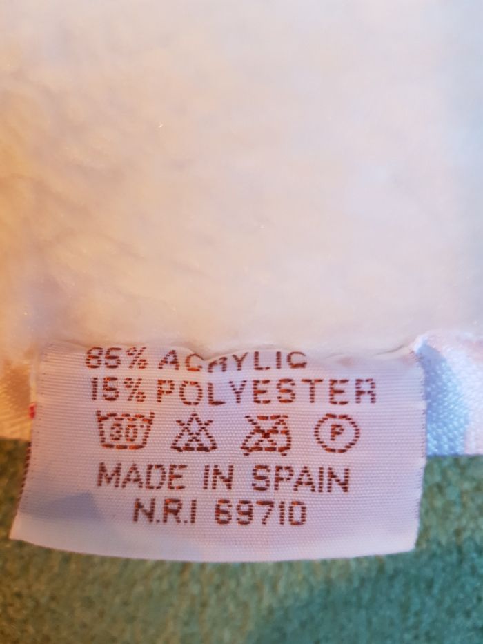 Miły kocyk dziecięcy do np.nosideła