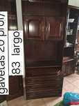 Movel de sala ou quarto com tres gavetas em madeira