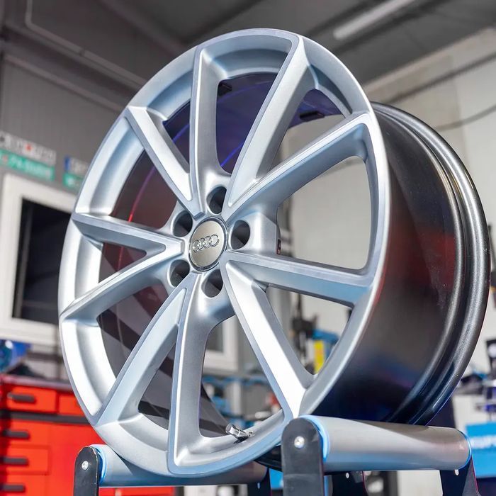 Oryginalne Felgi Audi 20 A3 A4 A6 A8 Q3 RS Q3 TT