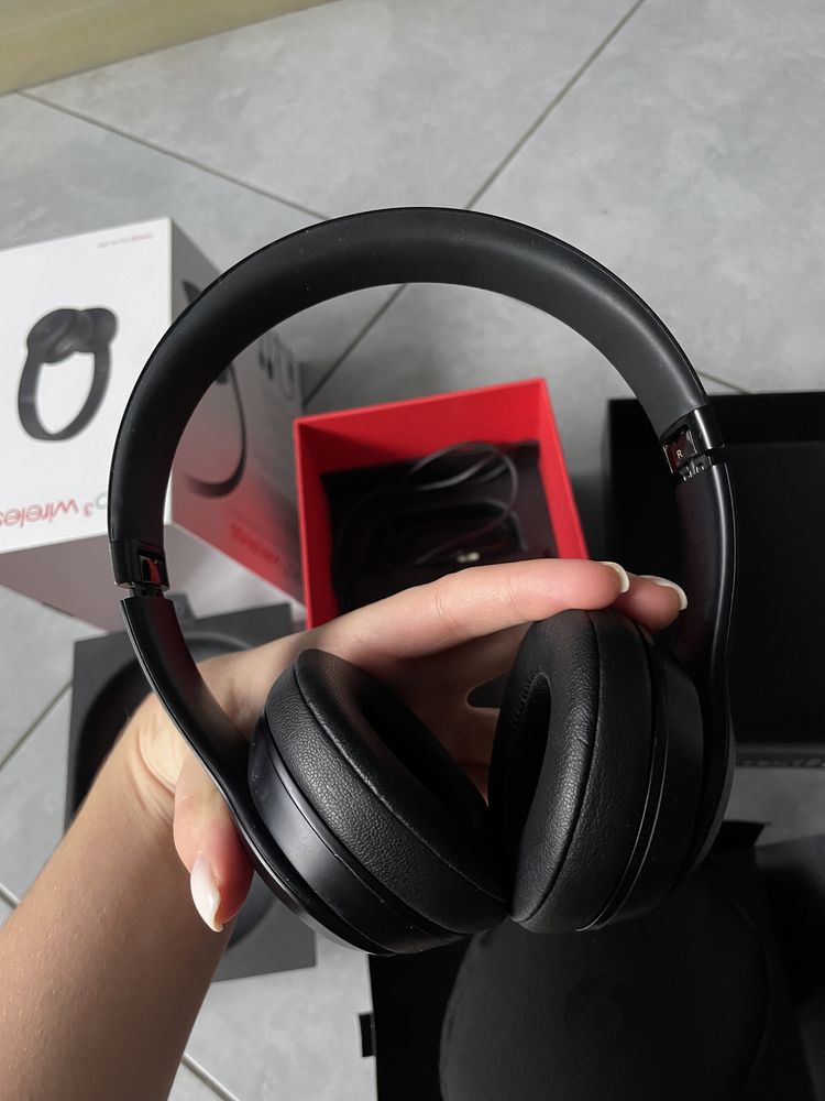 Наушники Beats by Dr. Dre Solo3 Wireless Matte Black