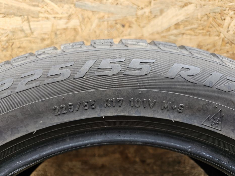 Idealne!!  7mm. 225/45 r17 Pirelli Sottozero Winter. 2021r.