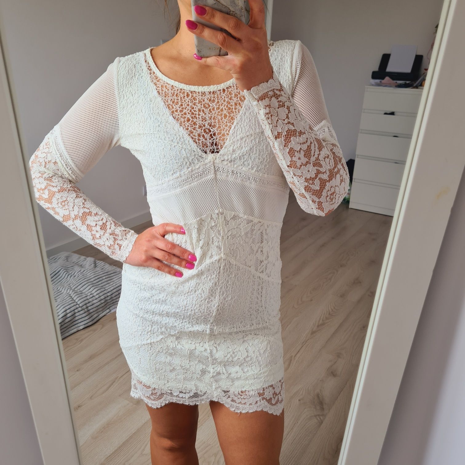 Biała koronkowa sukienka od h&m