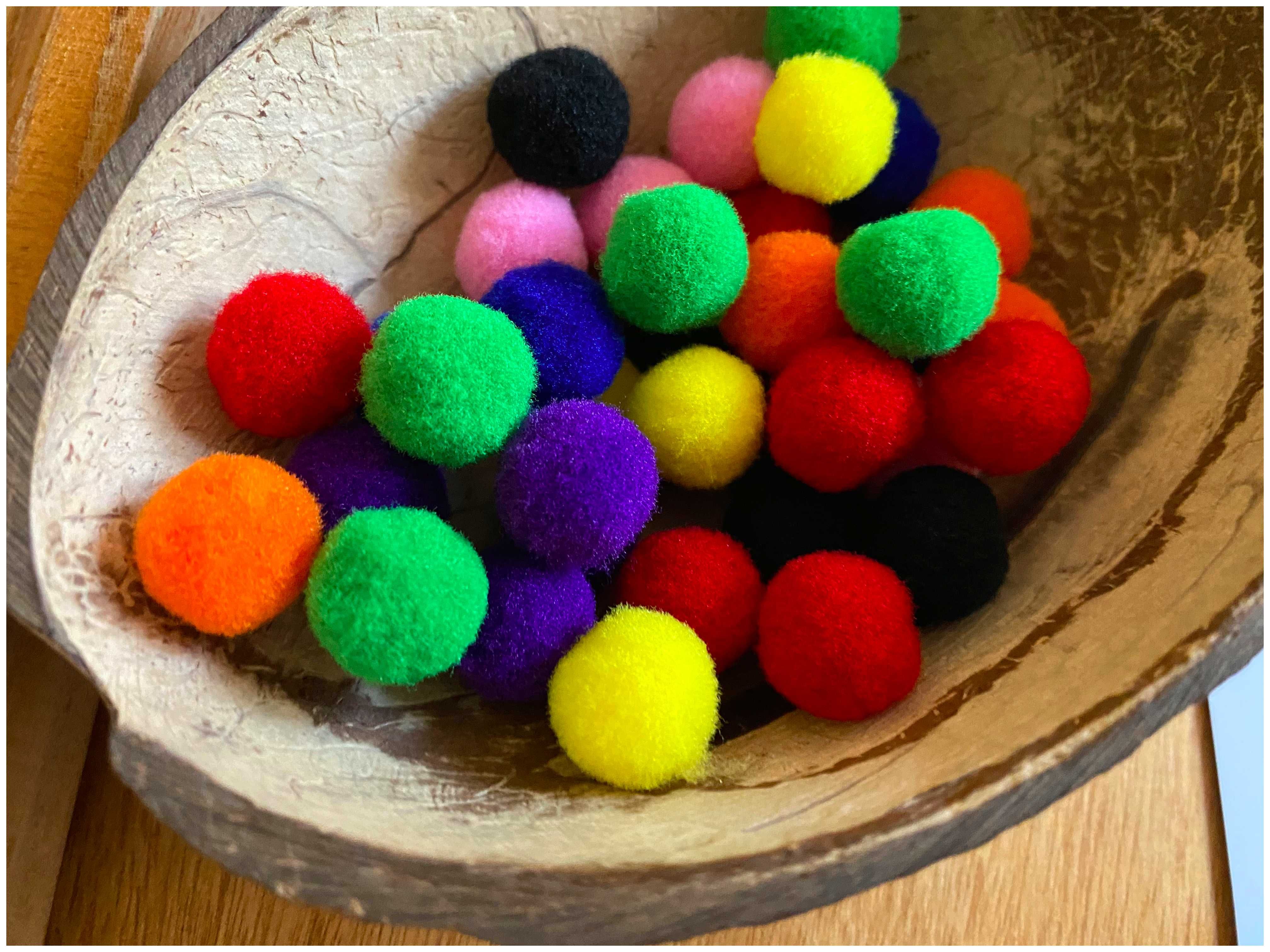 Conjunto Pompons Montessori