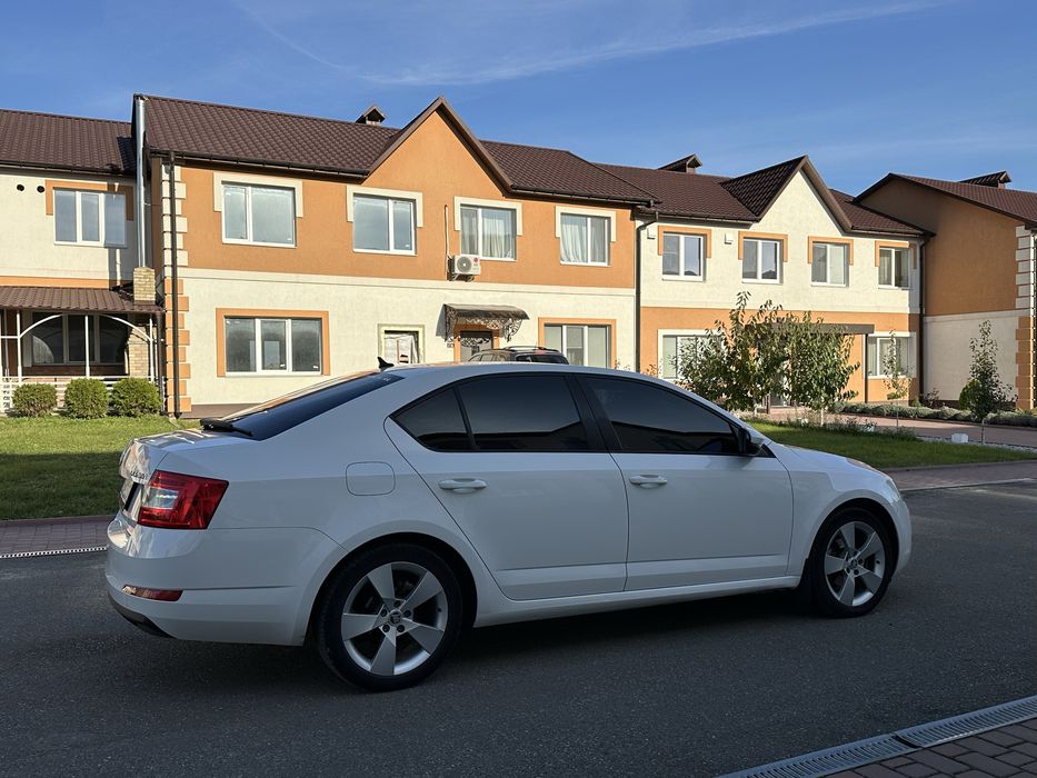 Шкода А7 1.6 ТDI