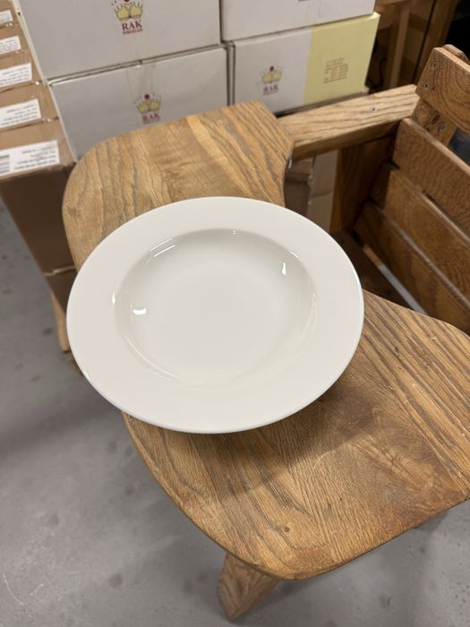 Talerze obiadowe, głebokie