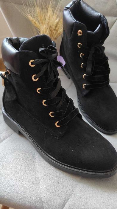 Демісезонні осінні черевики, нові, 38р 24,5см