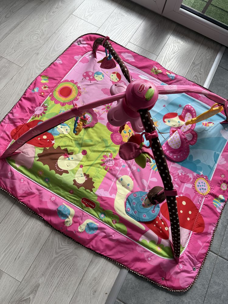 Mata edukacyjna Tiny Love move & play 5w1
