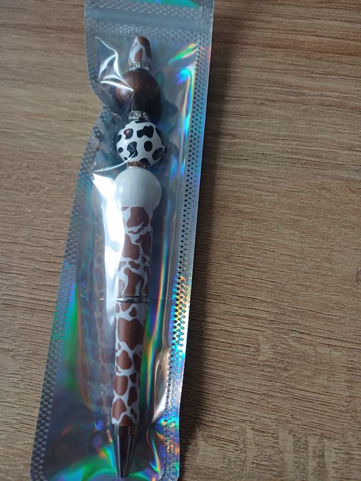 Długopis z koralikami