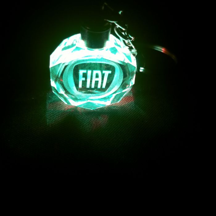 Brelok Zawieszka FIAT LED kolory
