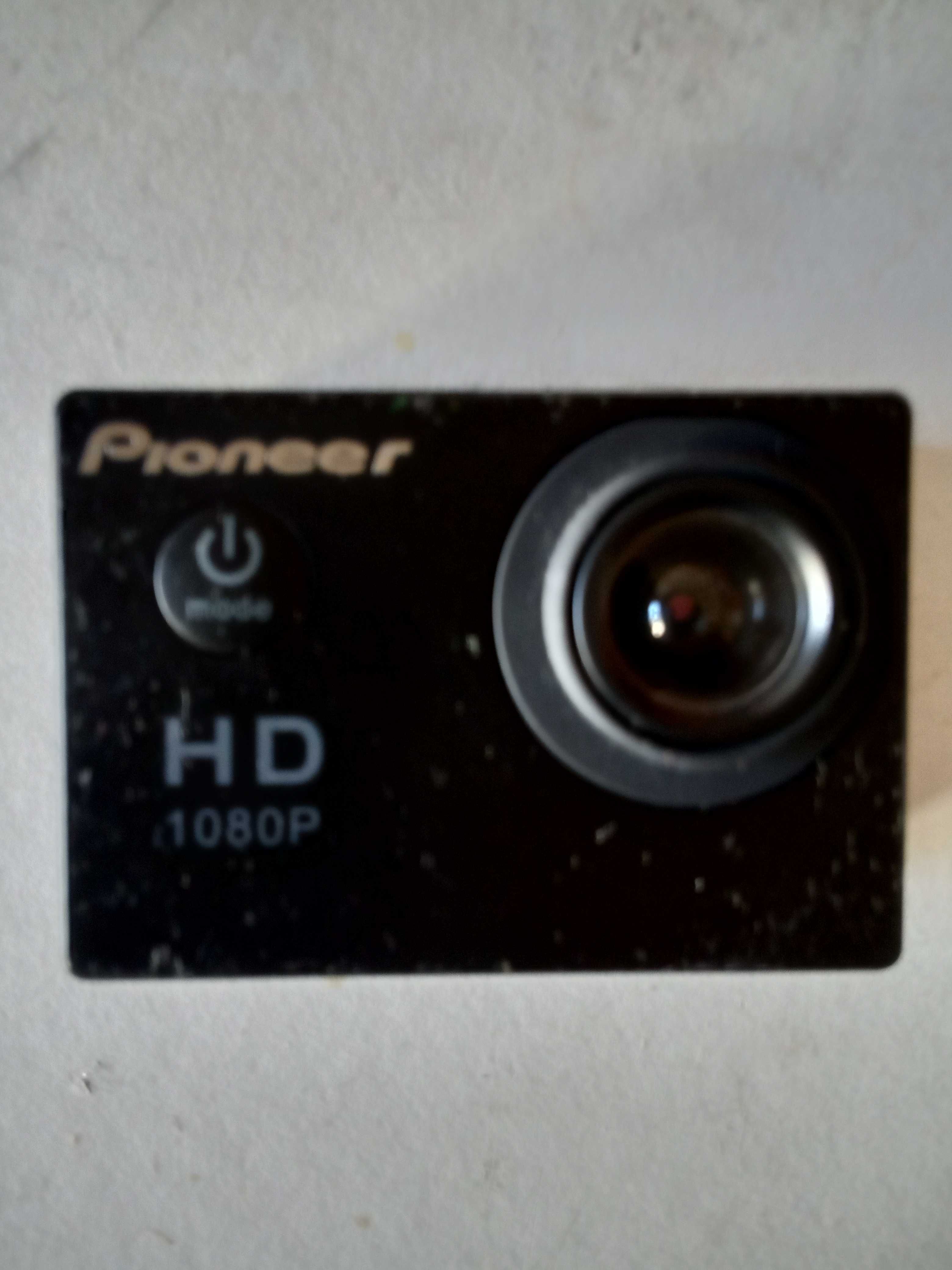 'Экшн-камера  PIONEER  1080  FUII  HD,бокс,карта   SD  mikro  16  Gb